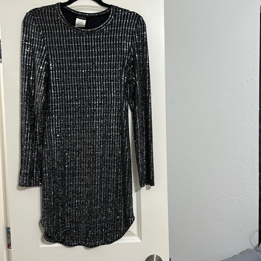Black sequin DRESS🖤